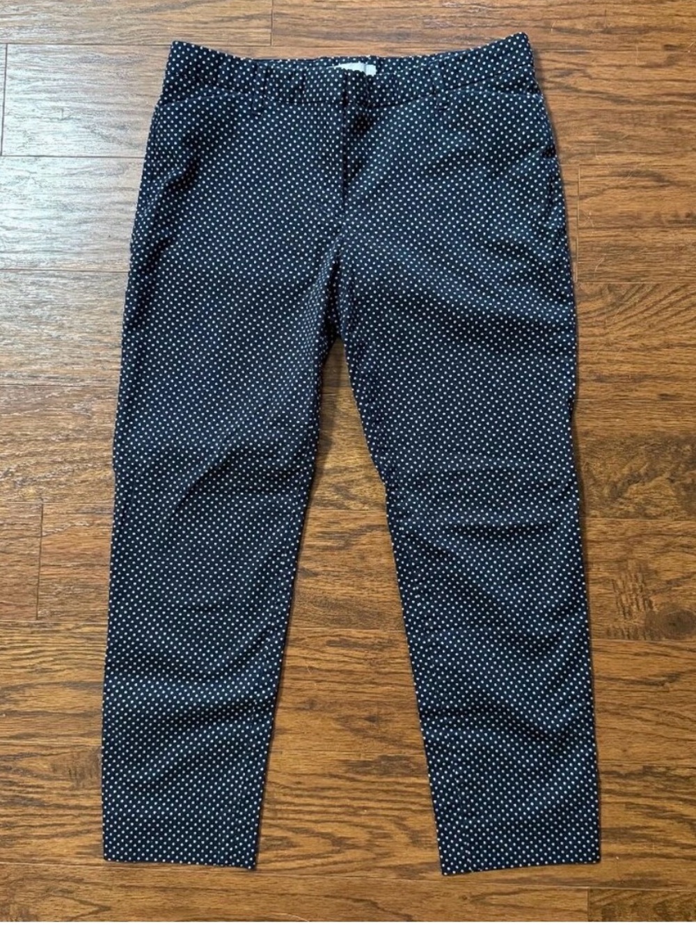 Gap Slim Cropped Stretch Navy and White Polka Dot Pants Size 6